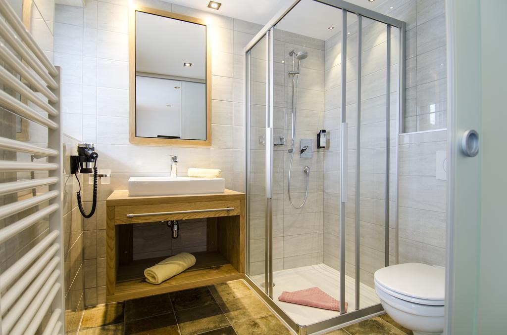 Hotel Garni Persutt Ισγκλ Εξωτερικό φωτογραφία