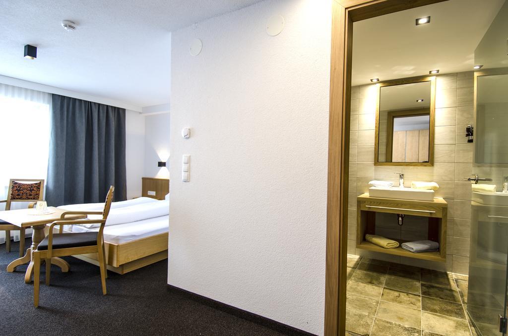 Hotel Garni Persutt Ισγκλ Εξωτερικό φωτογραφία