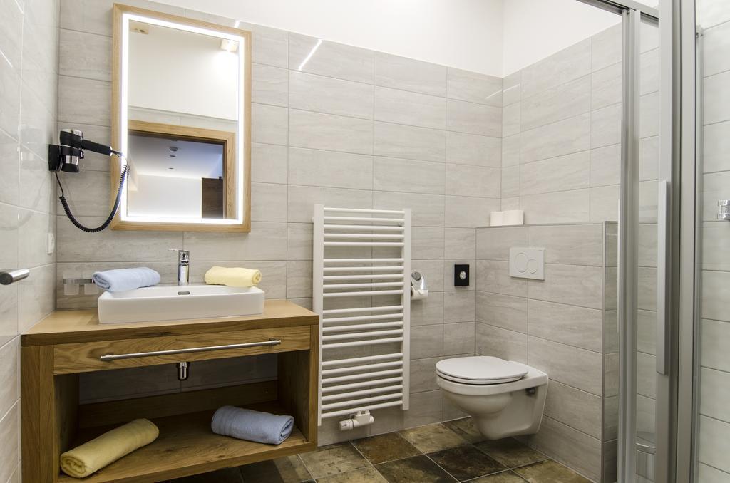 Hotel Garni Persutt Ισγκλ Εξωτερικό φωτογραφία