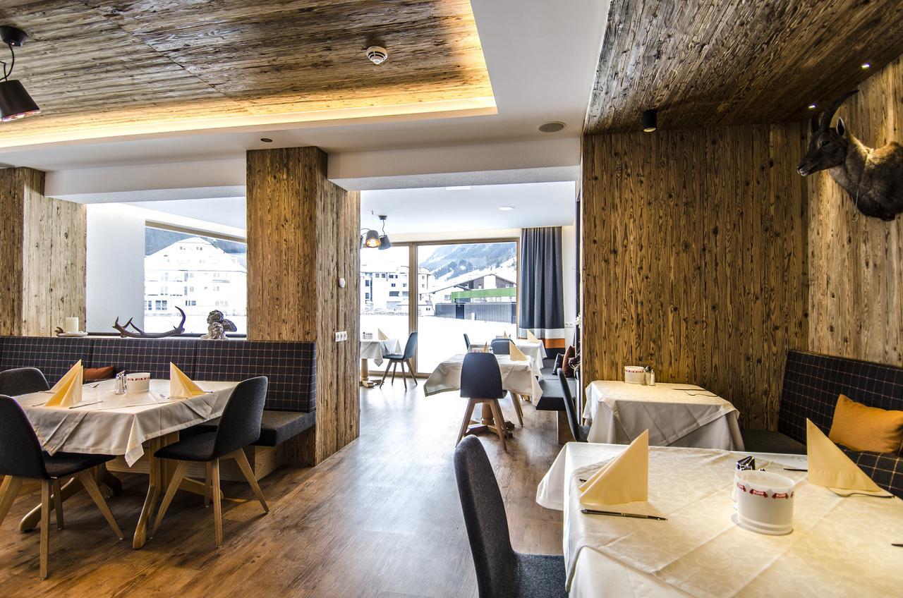 Hotel Garni Persutt Ισγκλ Εξωτερικό φωτογραφία